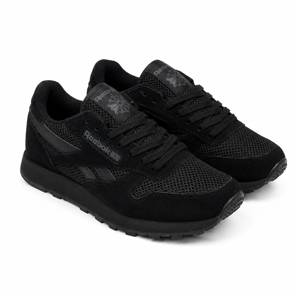 Reebok Utility Suede In Black